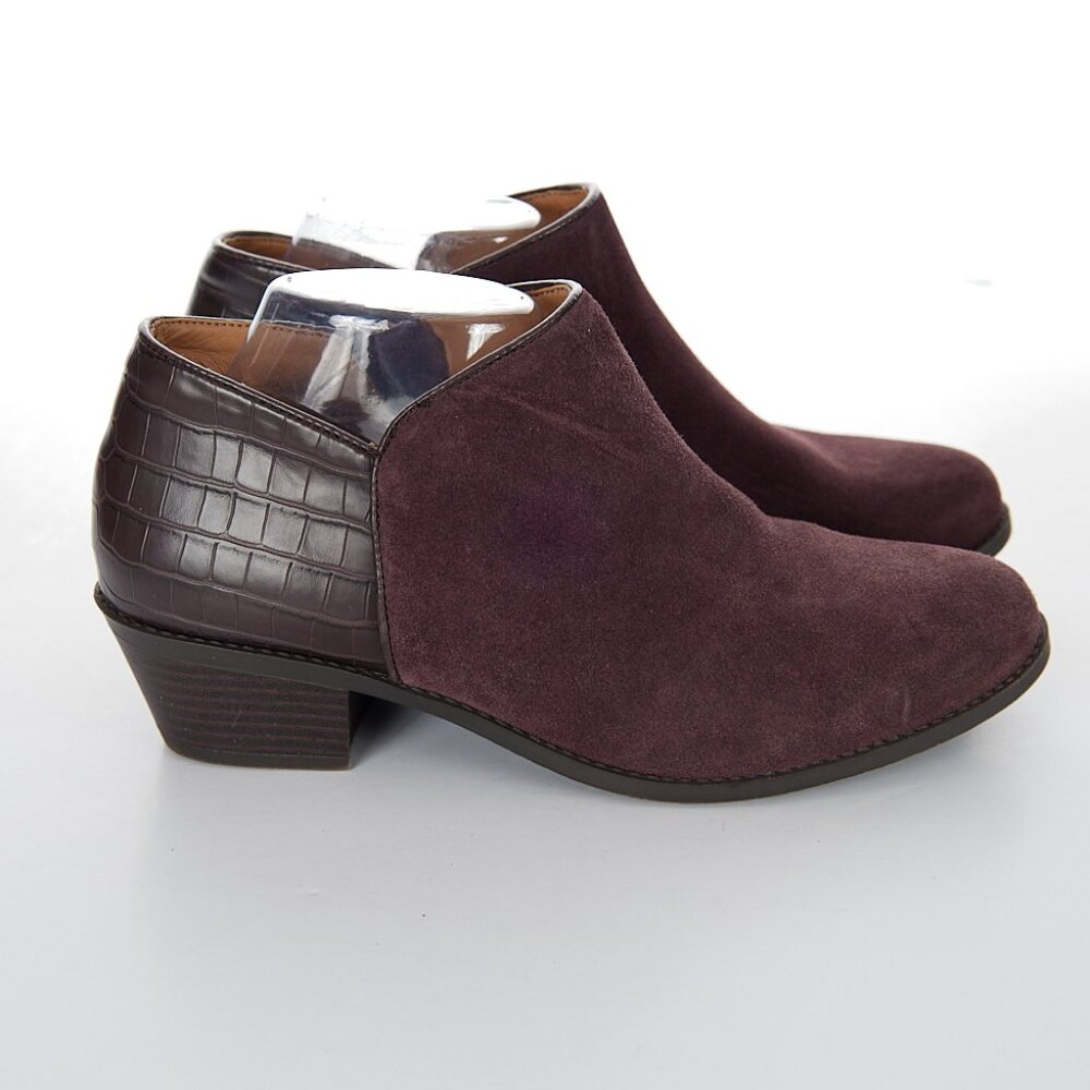 Vionic Water Repellent Suede Ankle Boots Marissa Chocolate Women's Size 9.5